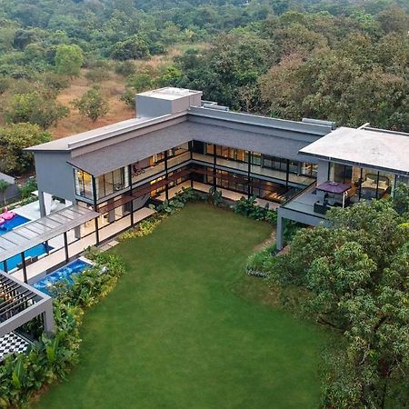 Stayvista At The Charcoal Villa Luxury Collection Alībāg Ngoại thất bức ảnh