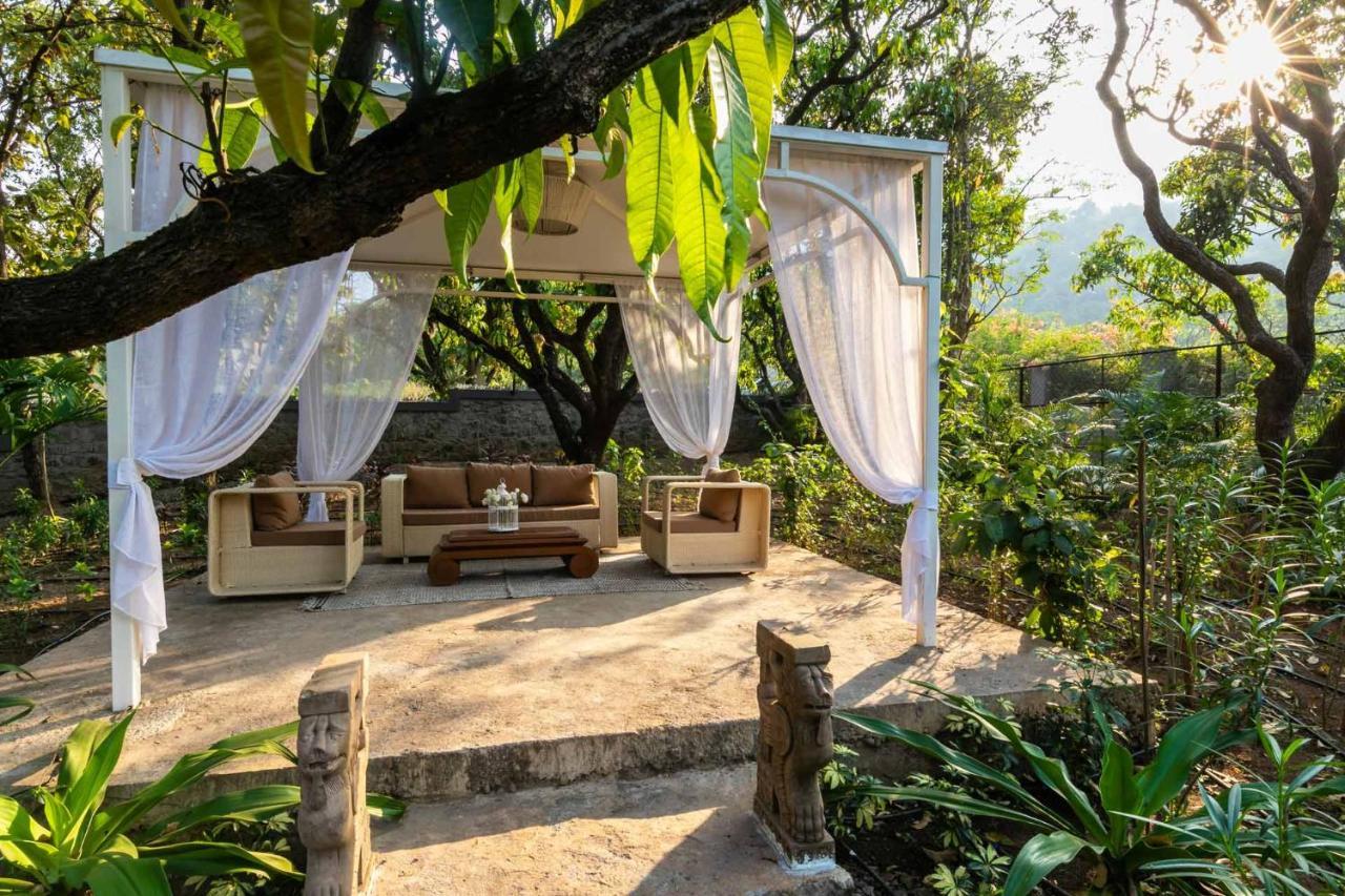 Stayvista At The Charcoal Villa Luxury Collection Alībāg Ngoại thất bức ảnh