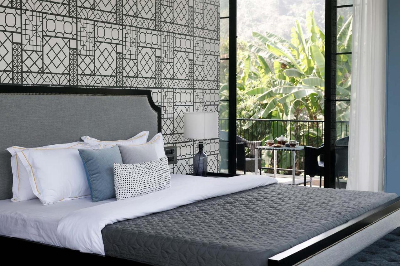 Stayvista At The Charcoal Villa Luxury Collection Alībāg Ngoại thất bức ảnh
